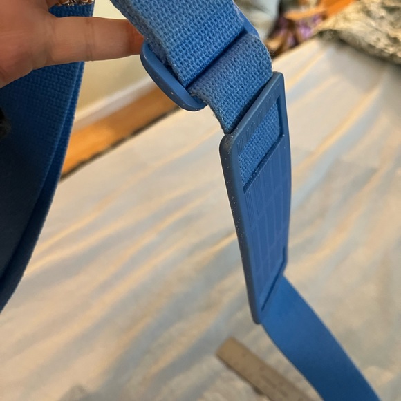 Vera Bradley computer Bag CAPRI BLUE Retired Pattern - Picture 4 of 8